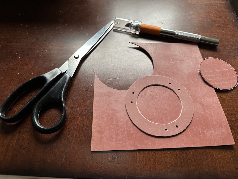 Cutting spacer from gasket sheet